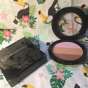💋BeautiControl sun-kissed bronzing powder